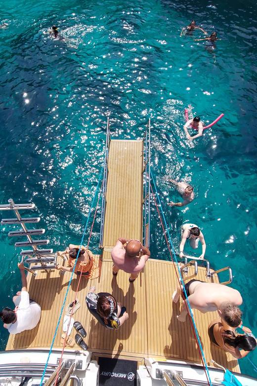 Mellieha: Two Bay Evening Cruise Including The Blue Lagoon - The Boat Experience on Pegasus: Comfort, Crew Help, and Real-Life Group Size