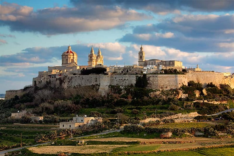 Mosta, Crafts Village, Mdina & Valletta Full-Day inc Platter - Ta’Qali Crafts Village and Mdina Glass: Watching Maltese Art Made