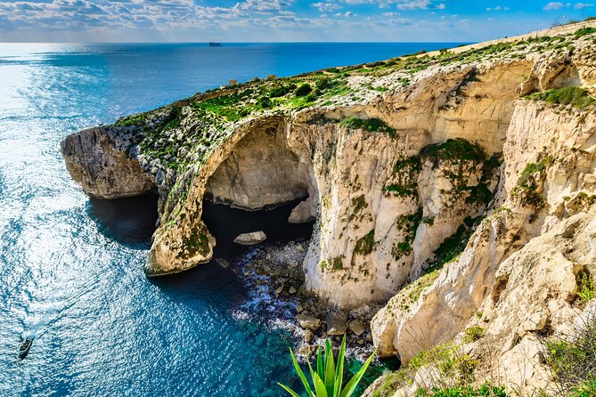 Prehistoric Temples and Highlights of the South Full-Day Tour - Blue Grotto Il-Hnejja: seven caves, a 30 meter arch, and an optional boat ride