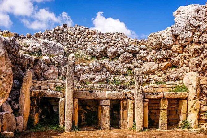 Private Buggy Tour in Gozo incl Driver, Transfers & Lunch - Taunting yourself with views: Wied il-Ghasri to Xlendi