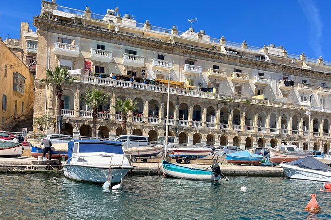 Private Harbor Cruise - Marsamxett & Grand Harbor Valletta - Grand Harbor highlights: Barrakka Gardens, Fort St. Elmo, and the Siege War Bell