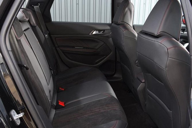 Private Malta Airport Cab to Sliema/St Julians/Gzira or Valletta - Getting to Valletta, Sliema, St Julians, or Gzira in About 45 Minutes