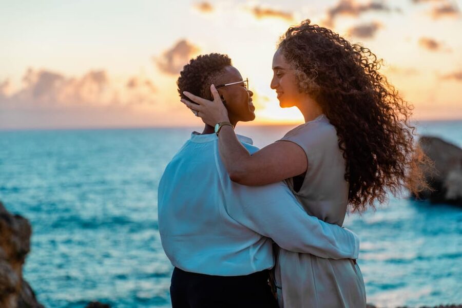 Private Photoshoot in Malta - What you get: 25 edited high-resolution photos, delivered fast