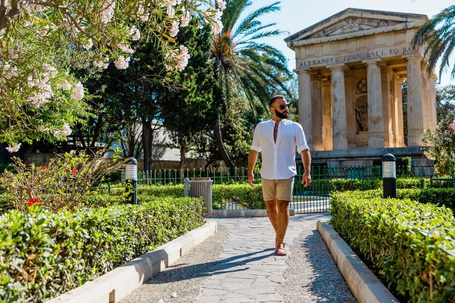 Private Photoshoot in Malta - Timing and duration: one day, one hour of shooting