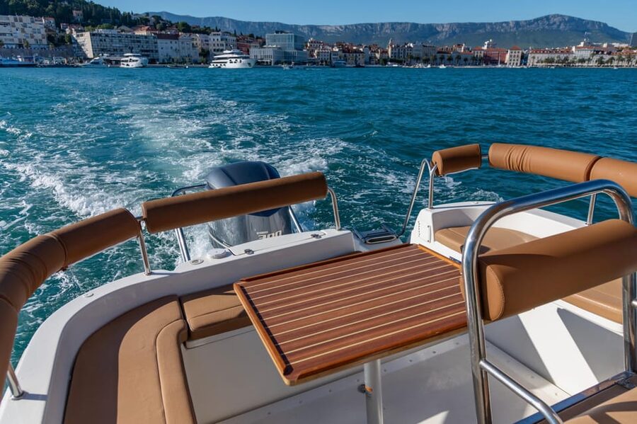 Private Speedboat Tour: Blue Lagoon & 3 Islands from Split - Price for up to 10 people: when it feels like good value