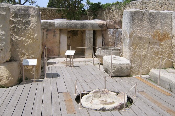Private Tour in Malta Prehistoric Temples & Mdina - Stop 2: Hal Tarxien Prehistoric Complex and the South Temple Statue