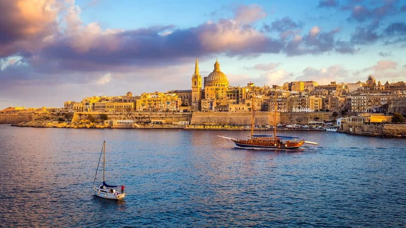 Sliema: Gozo/Comino Blue Lagoon Gulet Cruise w/ Lunch+Drinks - Snorkel gear and little upgrades that save hassle