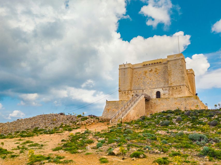 Sliema: Gozo/Comino Blue Lagoon Gulet Cruise w/ Lunch+Drinks - Optional Comino cave speedboat add-on: the extra you might want