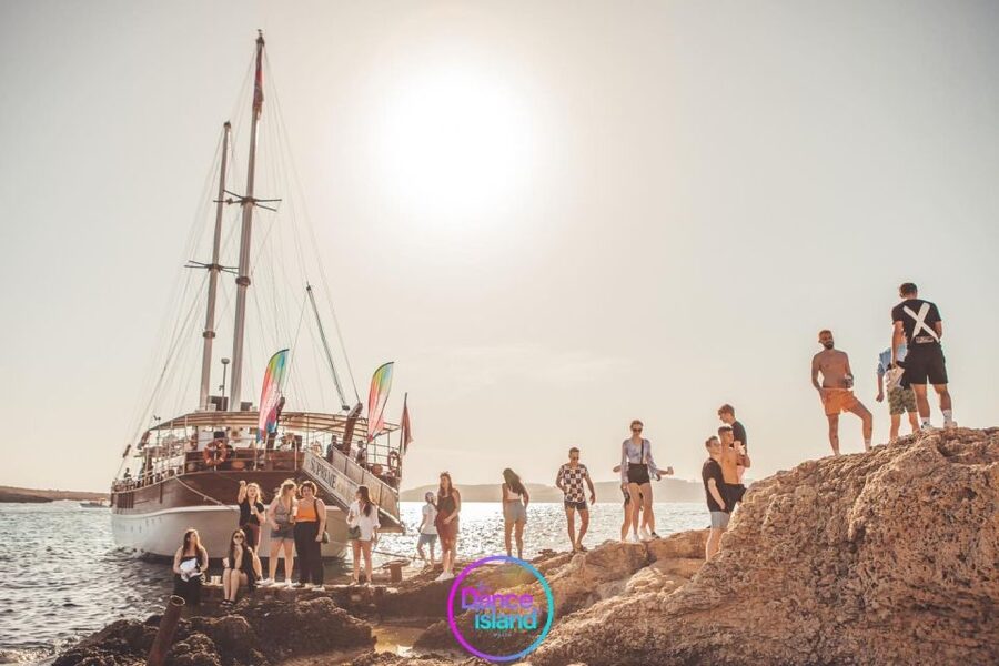 Sliema: Sailboat Party with an Open Bar, Food, and Swimming - What you should bring (and what you can skip)