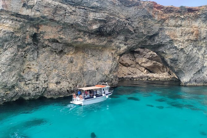 Snorkeling in Blue Lagoon Beaches and Bays Trip Comino - The meeting point, the boat rhythm, and how to plan your morning