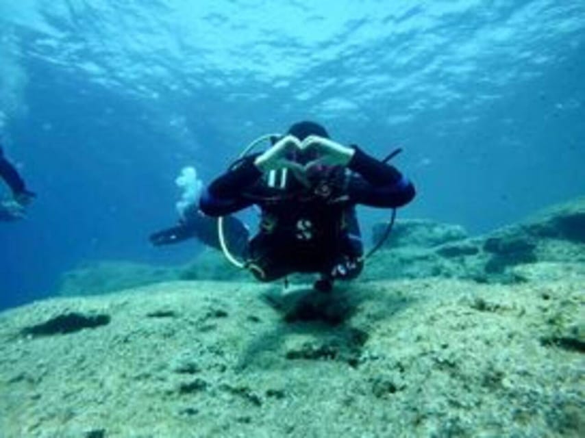 St Julians: Discover Scuba Diving Experience - First stop at Divewise by Westin Dragonara