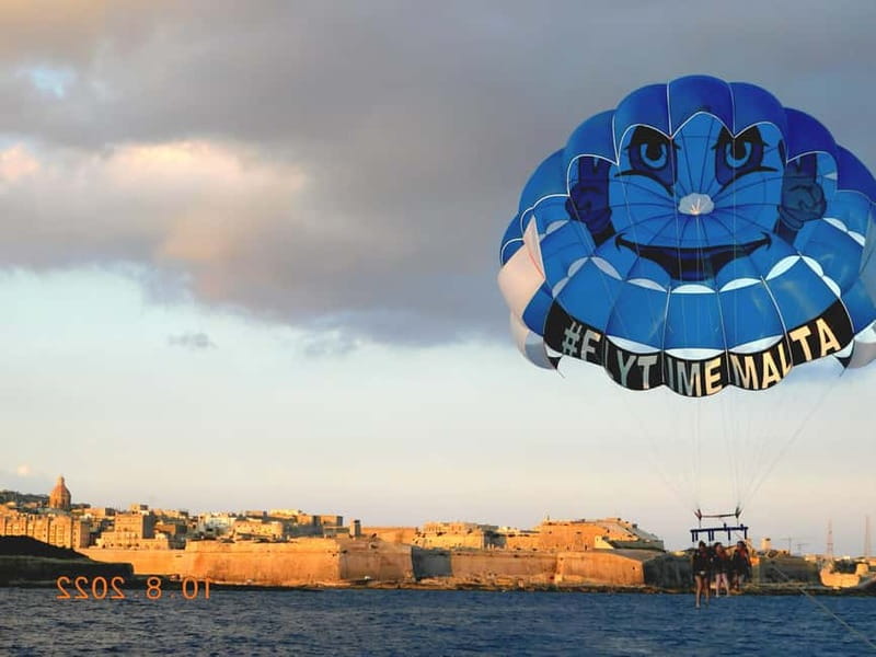 St. Julians: Go & Fun Parasailing with Free Photos & Videos - From Boat to 550 Feet: What Happens During the Flight