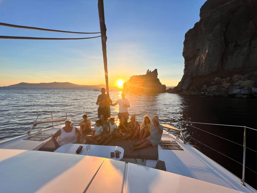 St. Paul's Bay: Half-Day Luxury Catamaran Tour with Drinks - The Santa Maria Caves stop, what you actually get in 15 minutes