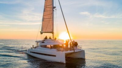 St. Paul’s Bay: Half-Day Luxury Catamaran Tour with Drinks