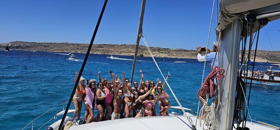 St. Paul's Bay: Half-Day Luxury Catamaran Tour with Drinks - Crystal Lagoon: why the second swim stop feels calmer