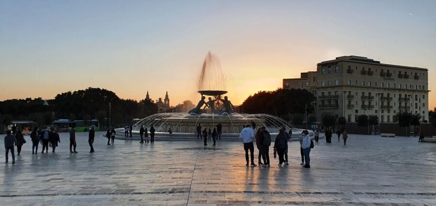 Valletta: City Walking Tour in a Small Group - Small-group energy, guide style, and how to get the most out of it