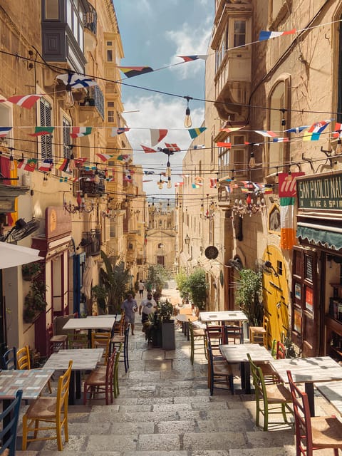 Valletta: Express Walk with a Local in 60 minutes - Walking Pace, Group Size, and Why 1 to 2 Hours Can Be Perfect