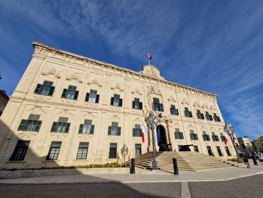 Valletta: Food Walking Tour with Tastings - Lunch at the finish near The Wembley Store: you don’t just taste, you eat