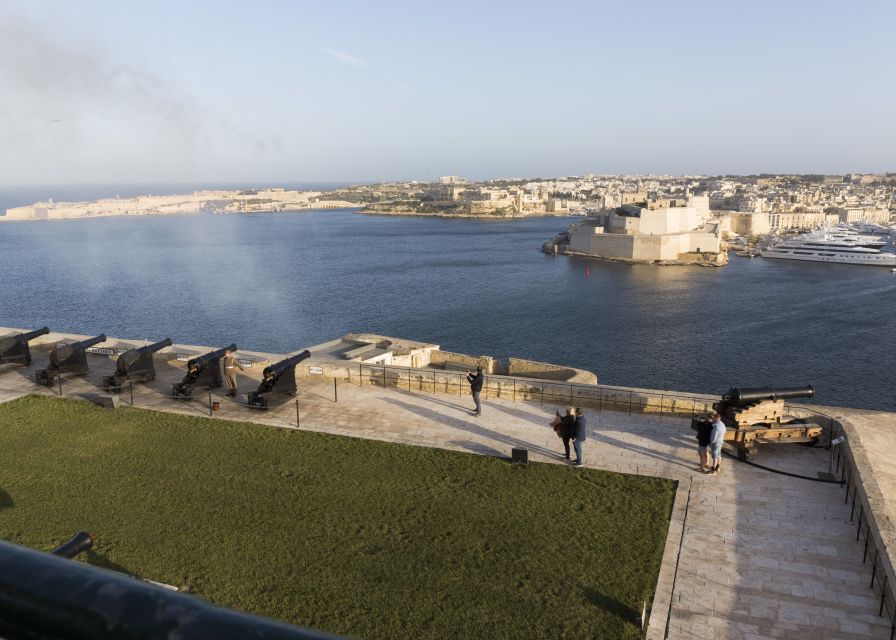 Valletta: Guided Walking Tour with St. John's Co-Cathedral - Auberges, palaces, and churches: what you actually learn as you walk