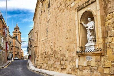 Valletta: Self-Guided Historical Walking Tour (Audio Guide)