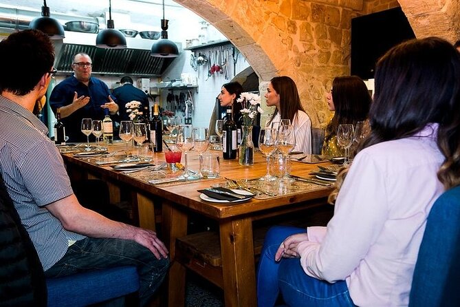 Wine Tasting & Open Kitchen Dinner in 17 Mons Vella - Coffee and tea at the end, and how to keep the flavors straight